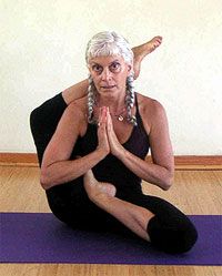 Виранчиасана I - Поза Виранчи I Виранчиасана I - Поза Виранчи I