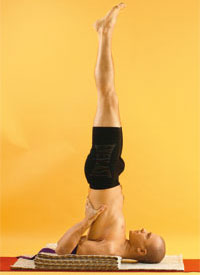 Саламба Сарвангасана Саламба Сарвангасана